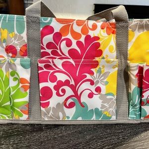 Thirty-one small utility tote in island damask.
